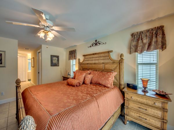 Cape Coral Home 983094
