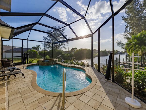 Cape Coral Home 983095