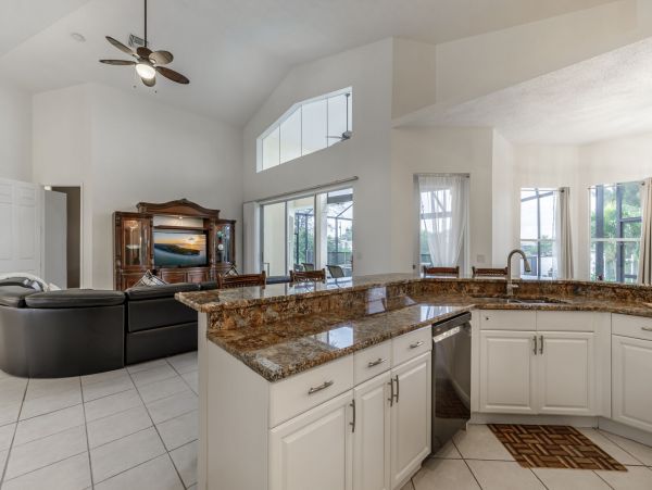 Cape Coral Home 983095