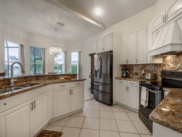 Cape Coral Home 983095