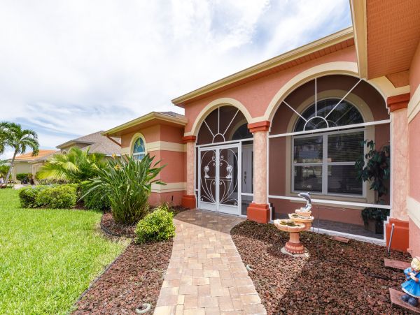 Cape Coral Home 983097