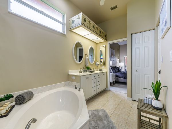 Cape Coral Home 983097