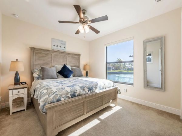 Cape Coral Vacation Rental - Florida Gulf Coast Waterfront Villa
