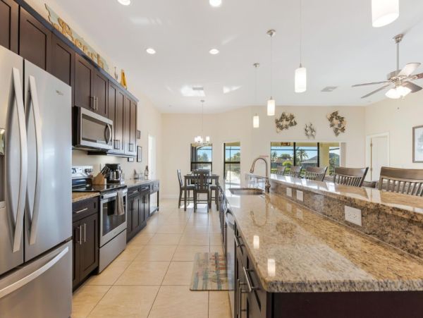 Cape Coral Vacation Rental - Florida Gulf Coast Waterfront Villa