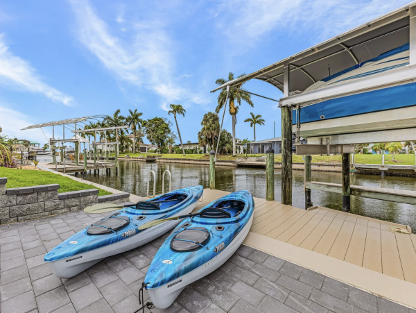 Gulf Access Cape Coral Vacation Rental Pool Home