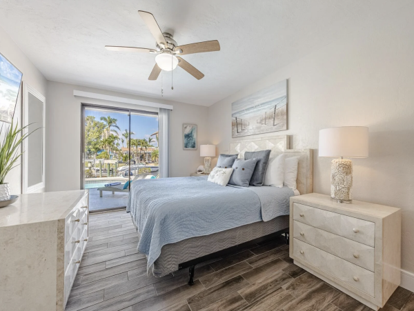 Gulf Access Cape Coral Vacation Rental Pool Home