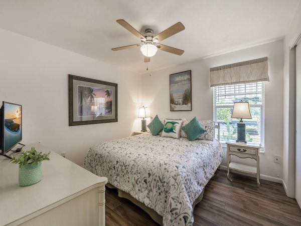 Gulf Access Cape Coral Vacation Rental Pool Home