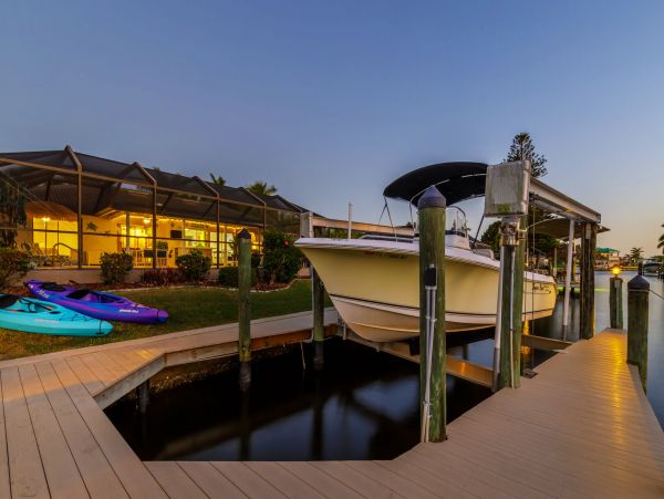 Gulf Access Cape Coral Vacation Rental Pool Home