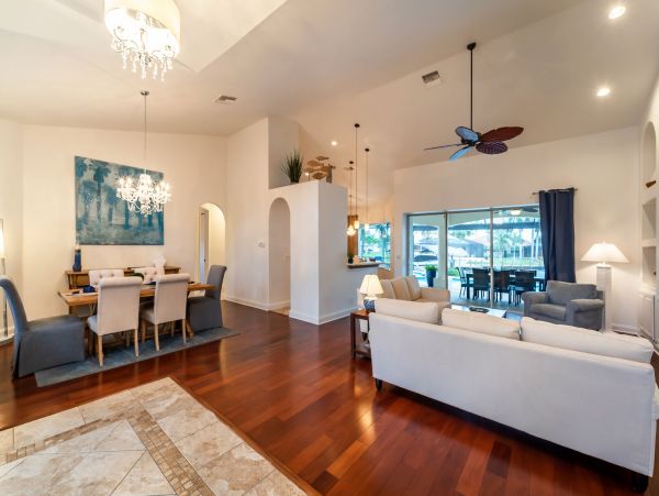 Cape Coral Home 983100