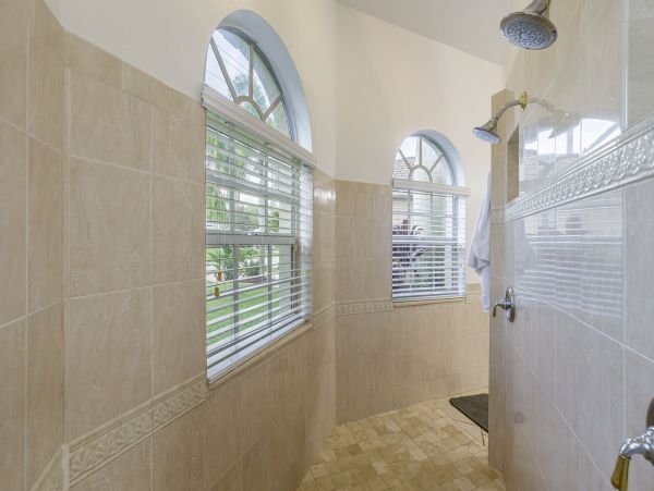 Cape Coral Home 983100