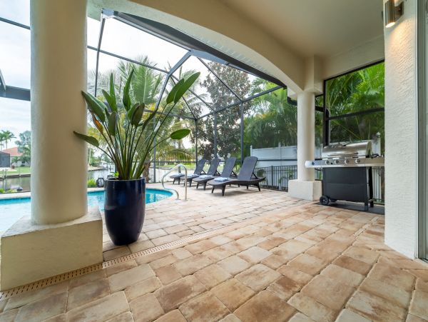 Cape Coral Home 983100