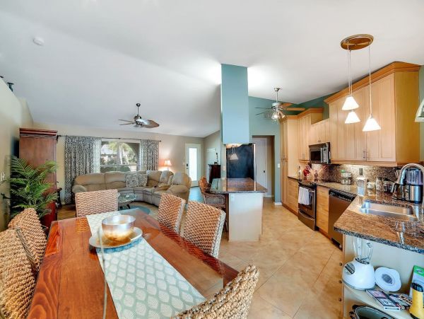 Cape Coral Home 983101