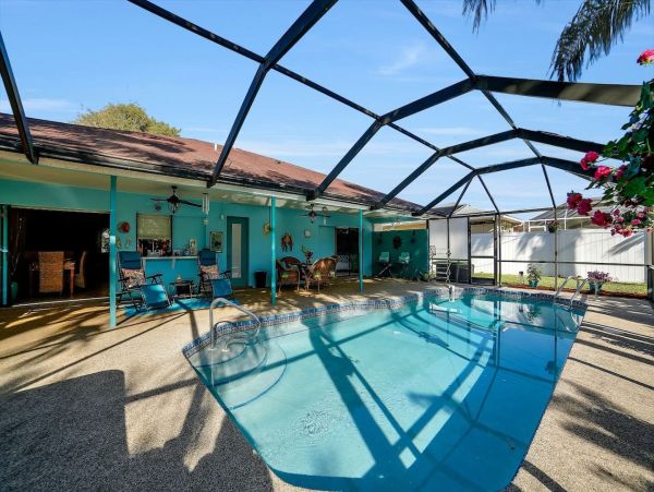 Cape Coral Home 983101