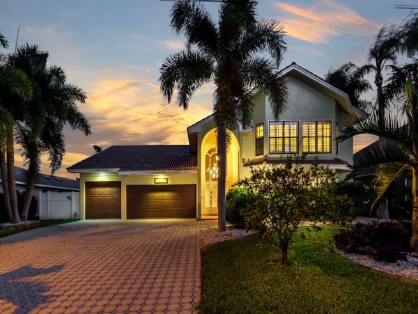 Spectacular Waterfront 5 Bedroom Home with Private Pool & Dock