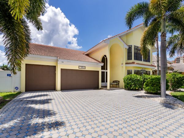 Spectacular Waterfront 5 Bedroom Home with Private Pool & Dock