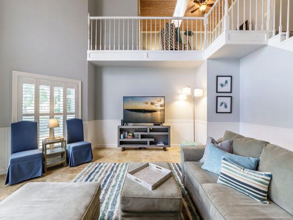 Spectacular Waterfront 5 Bedroom Home with Private Pool & Dock