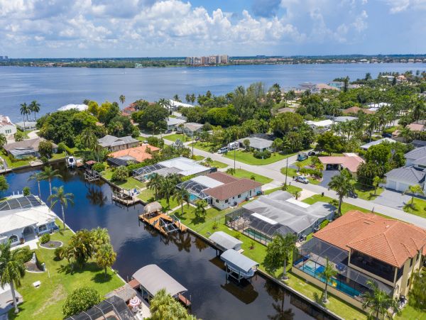 Cape Coral Home 983106