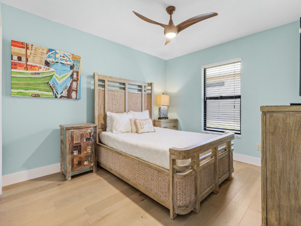 Cape Coral Spacious Family Vacation Home Pool & Boat Dock