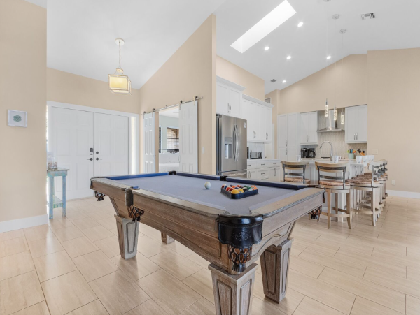 Cape Coral Spacious Family Vacation Home Pool & Boat Dock