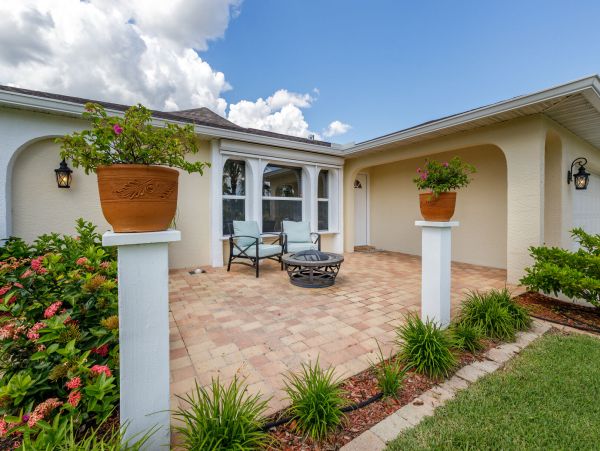 Cape Coral Home 983111
