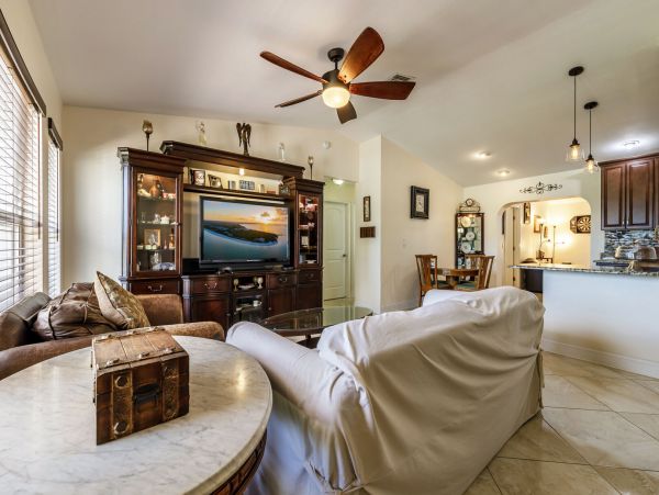Cape Coral Home 983111