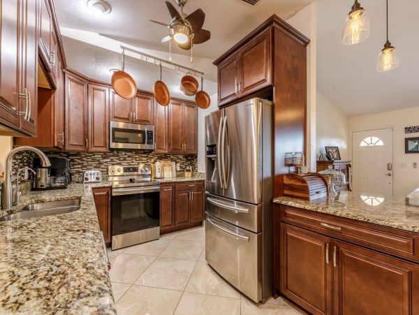 Cape Coral Home 983111