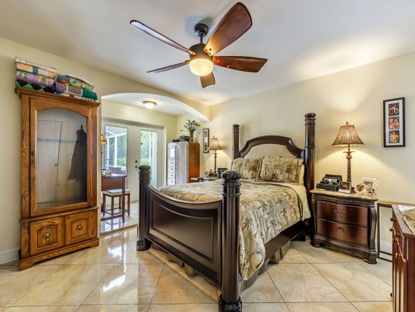 Cape Coral Home 983111