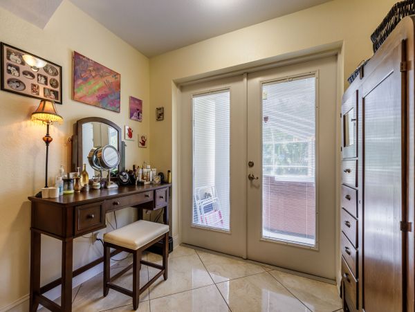 Cape Coral Home 983111