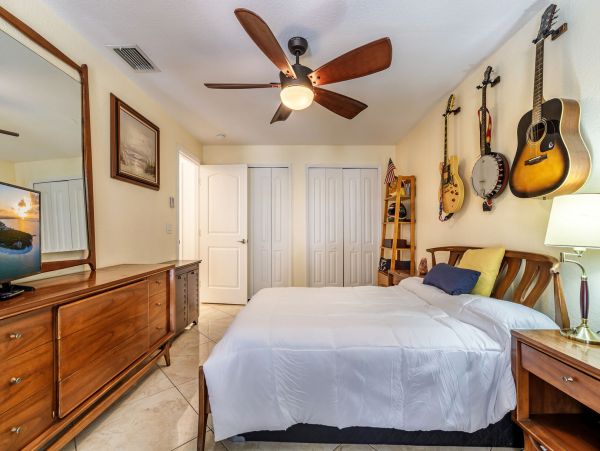 Cape Coral Home 983111