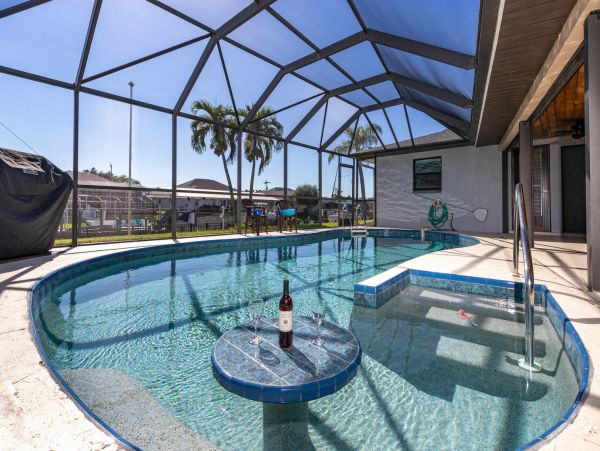 Cape Coral Home 983113