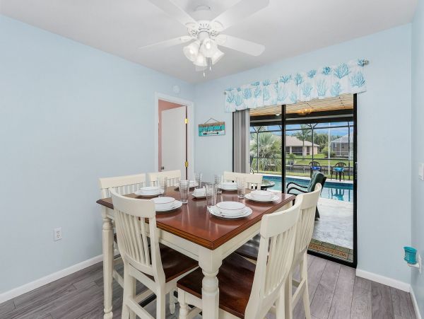 Cape Coral Home 983113