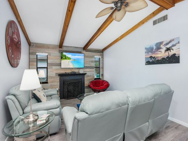 Cape Coral Home 983113