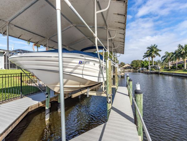 Cape Coral Home 983113
