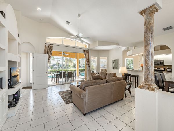 Cape Coral Home 983114