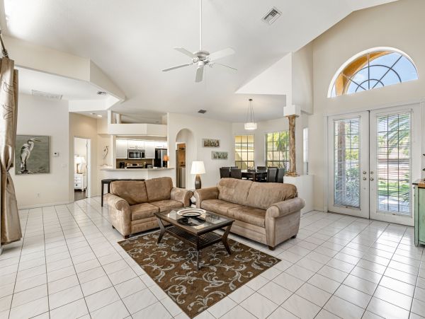 Cape Coral Home 983114