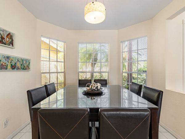 Cape Coral Home 983114