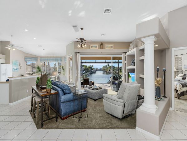 Cape Coral Home 983115