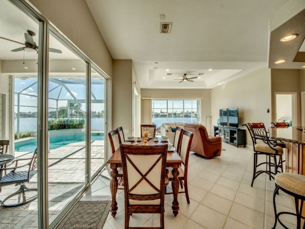 Cape Coral Home 983116