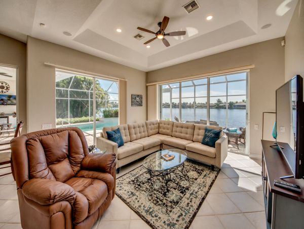 Cape Coral Home 983116
