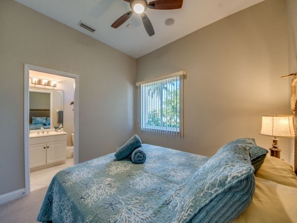 Cape Coral Home 983116