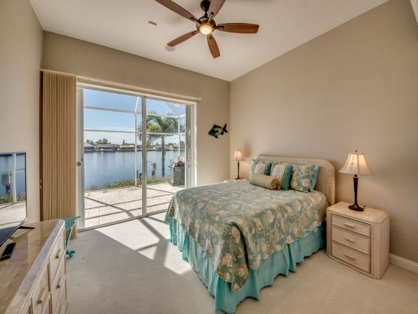Cape Coral Home 983116