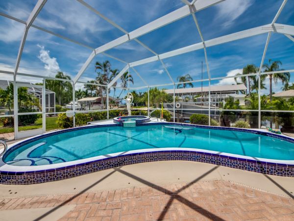 Cape Coral Home 983120