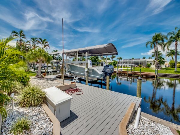 Cape Coral Home 983120