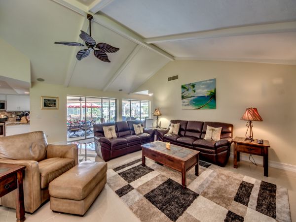Cape Coral Home 983120