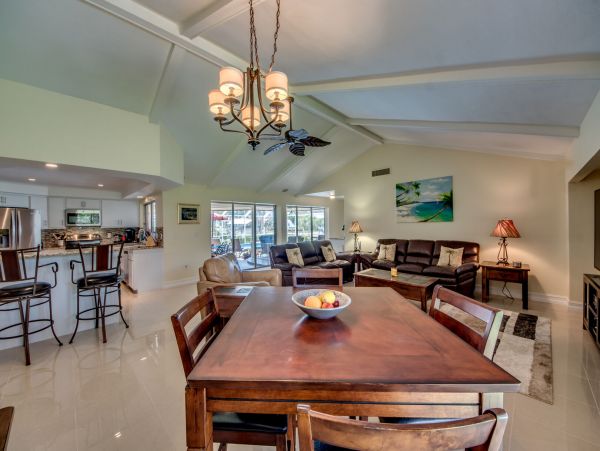 Cape Coral Home 983120