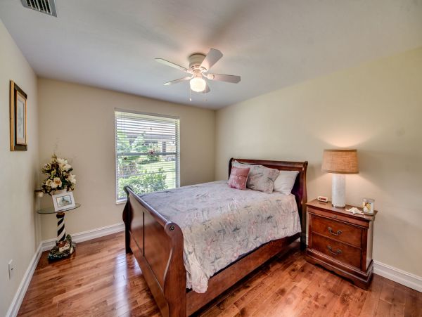 Cape Coral Home 983120