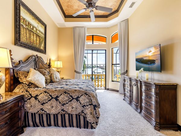 Luxury Cape Coral Vacation Rental Home 3 Bedroom With Pool