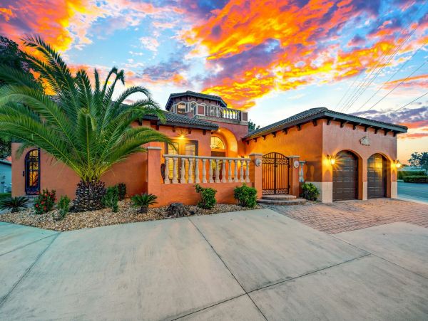 Luxury Cape Coral Vacation Rental Home 3 Bedroom With Pool