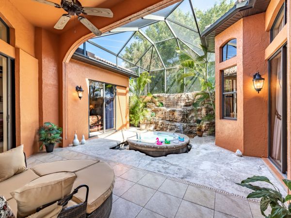 Luxury Cape Coral Vacation Rental Home 3 Bedroom With Pool