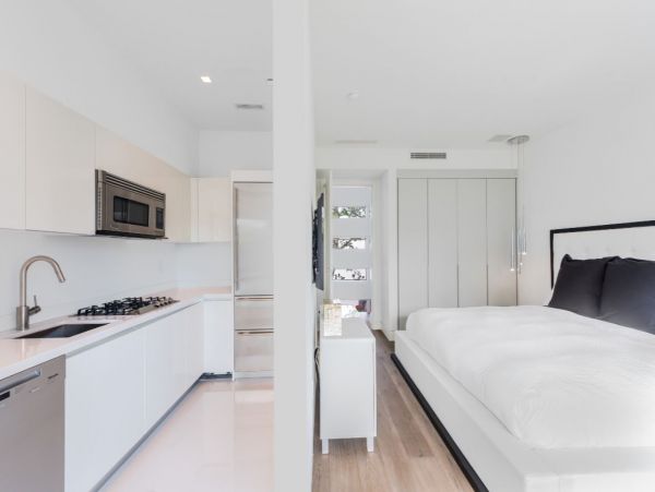 Miami Beach 6 Bedroom Luxury Home Pool & Panoramic Bay Views